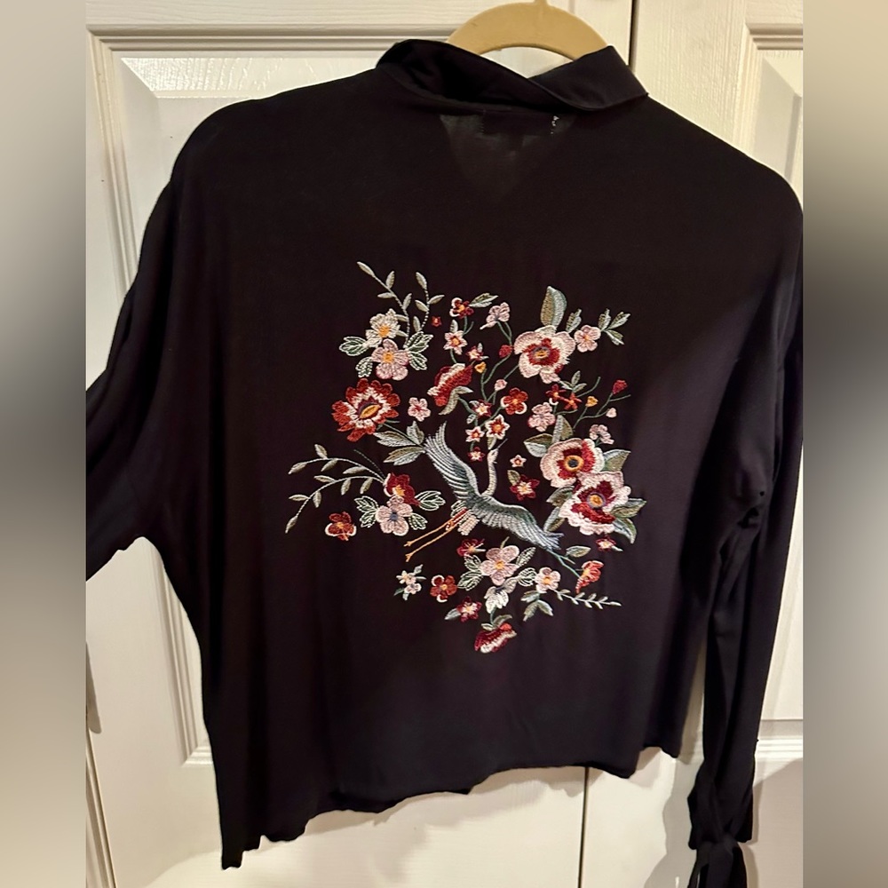 Embroidered backpiece black blouse or shirt jacket. Very Free People style.